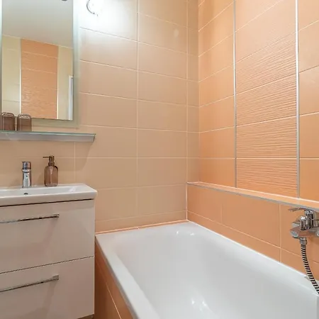 Cosy Flat Close To Lägenhet Bratislava